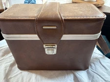 Konica AutoReflex TC 35mm SLR Film Camera with 50 mm lens kit