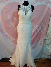 Wedding dress size 10 ivory lace Christina Wu, check measurement, O