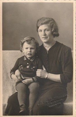 Photo Postcard Mother with Child Fashion Snapshot