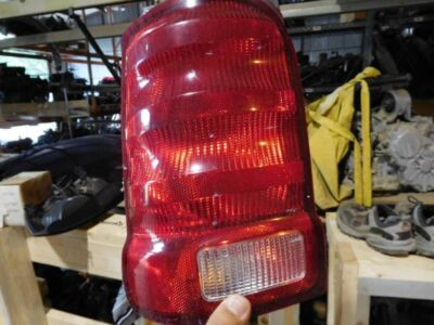 PASSENGER RIGHT TAIL LIGHT 2 DOOR SPORT PACKAGE FITS 01-03 EXPLORER 59637