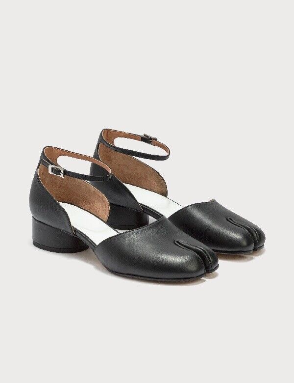 Maison margiela tabi mary-jane Size 36 Black | eBay Maison margiela tabi mary-jane Size 36 Black | eBay