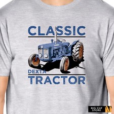 TractorArt -  Classic Fordson Dexta Tractor Original Artwork Design T-Shirt