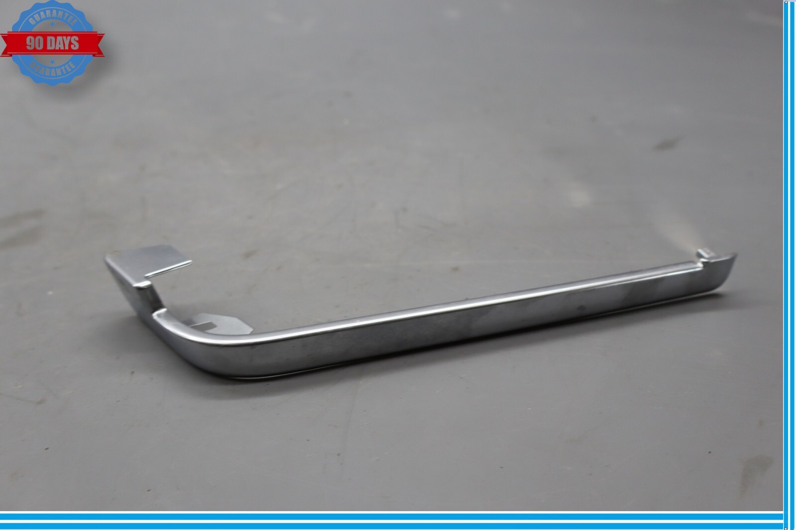 Bentley Continental 2006-2012 Front Right Outer Seat molding
