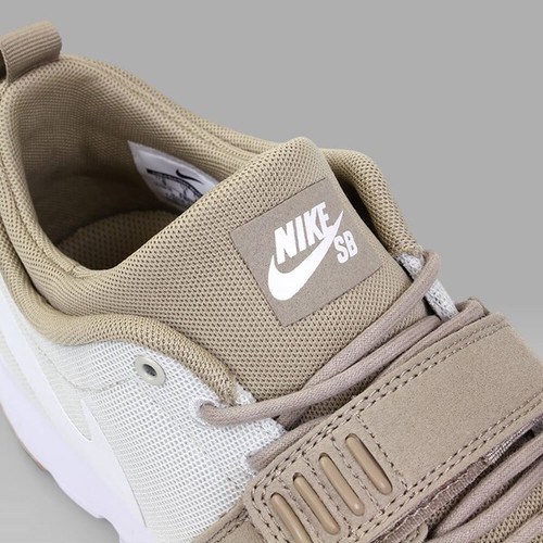 Nike SB Trainerendor: Khaki/White Light Bone: UK 10: BNIB - Picture 3 of 17