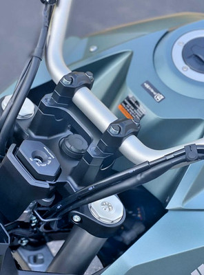 HELIBARS Tour Performance Offset Risers Black Suzuki Suzuki VStrom 800 # HR03190