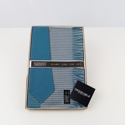 Sammy blau Schal und Krawatte Geschenkset - alle Wolle - Made in Great Britain - verpackt