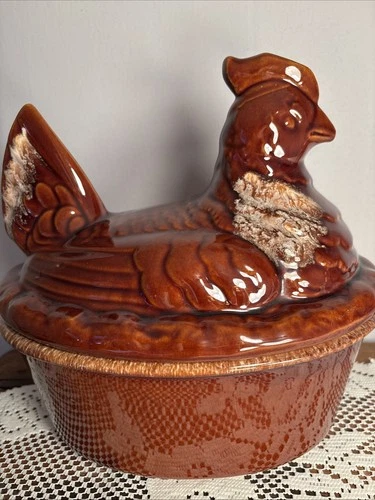 Hull Pottery Vintage Brown Drip Glaze Casserole Covered Dish USA Hen On Nest Big