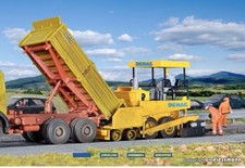 Kibri demag road resurfacer 11652 HO scale