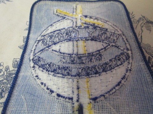 Vtg. Holy Cross Greek Orthodox Church Embroidered Patch - Picture 3 of 3