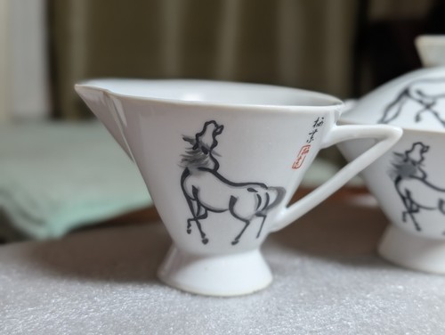 Jingdezhen Porcelain Xie Ji Handpainted Horse ANTIQUE Cream & Sugar Set Signed - Picture 3 of 19