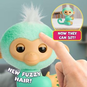 Fingerlings Interactive Baby Monkey Toy - 70+ Sounds & Reactions - NEW 2023