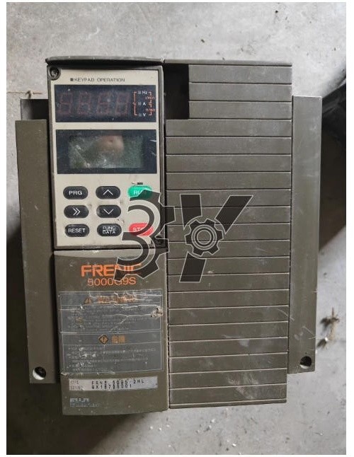 One Used   converter FRN5.5G9S-2HL 220V 5.5KW #tr