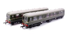 Bachmann Pre-Owned 31-326B Class 105 BR Green (Speed Whiskers) 2 Car DMU