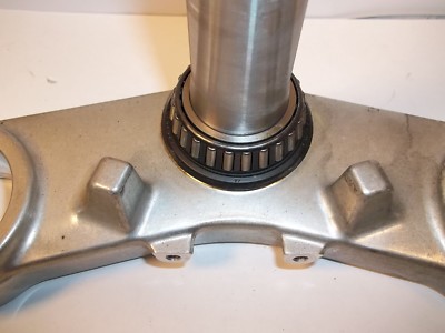 KAWASAKI 94 ZX9R NINJA STEERING STEM LOWER FORK CLAMP 44037