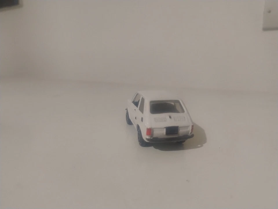 Fiat 126 Polistil 1/43 - Immagine 3 di 4