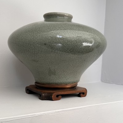 Ungewöhnliche tolle chinesische Vintage Crackle monochrome Seladonglasur Vase
