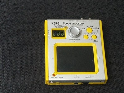 Korg Kaossilator KO-1 (KO1) Dynamic Phrase Synthesizer Touchpad Synth Minty FUN