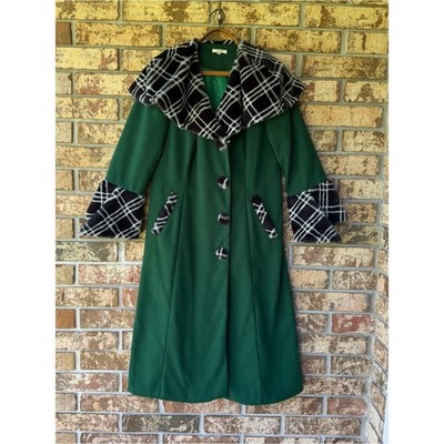 Luxe Moda Long Coat Women s Size Medium Green Black White Excellent Condition!