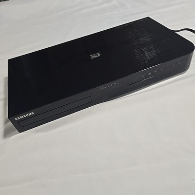 Samsung HT-J4500 Blu-ray 3D DVD CD Player Home Theater System HDMI USB No Remote