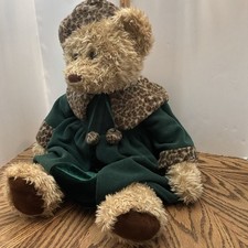 2001 Vintage JC Penney Holiday Collection Golden Bear Plush Animal 26  W Dress
