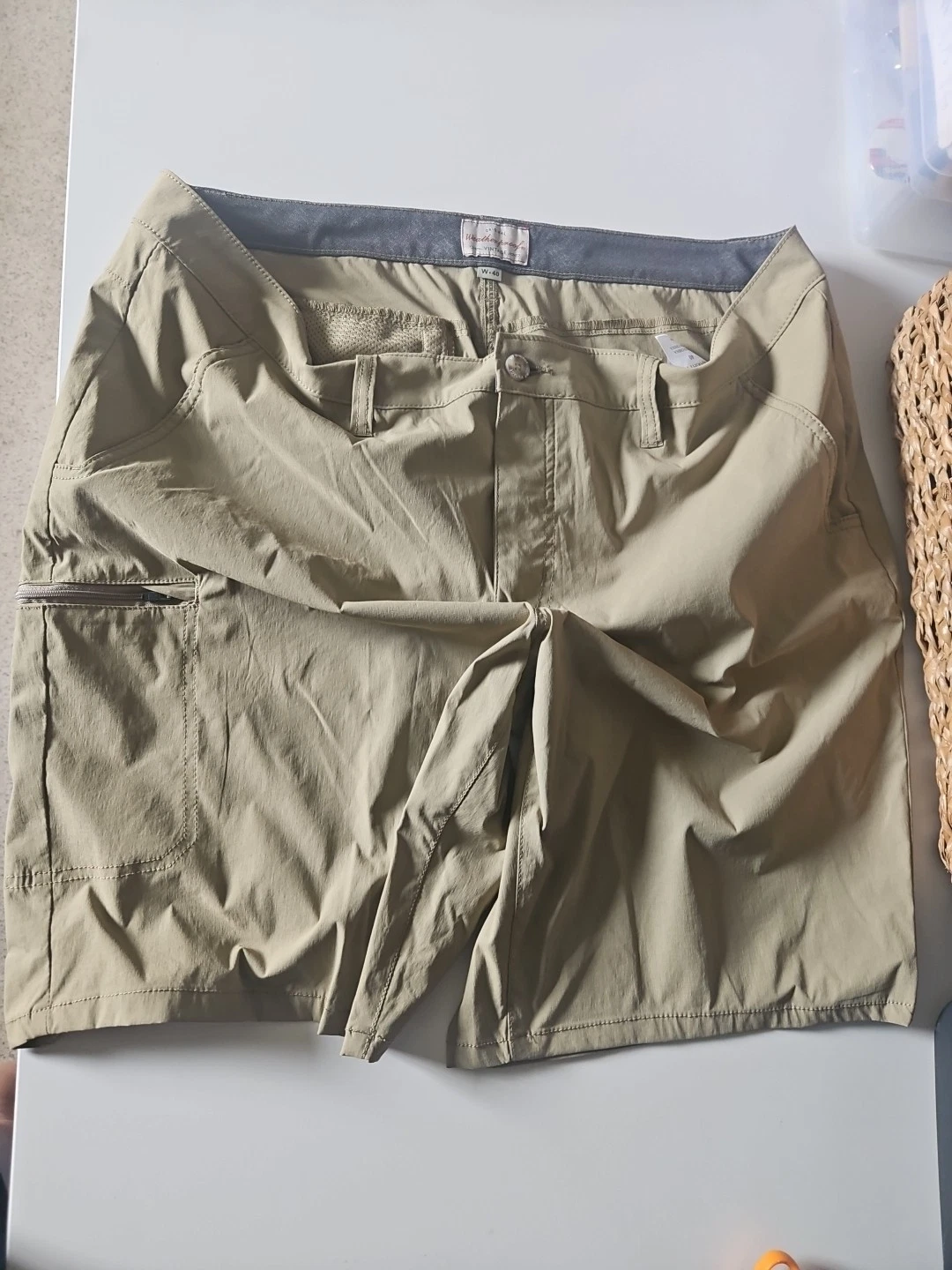 Weatherproof Vintage Trail Cargo Shorts Mens Size 40 Khaki Tan Performance Flex