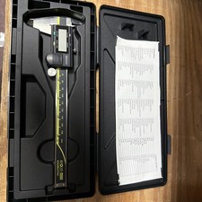 Mitutoyo Digital Standard 500-196-30 0-150mm 0-6" Caliper, Genuine