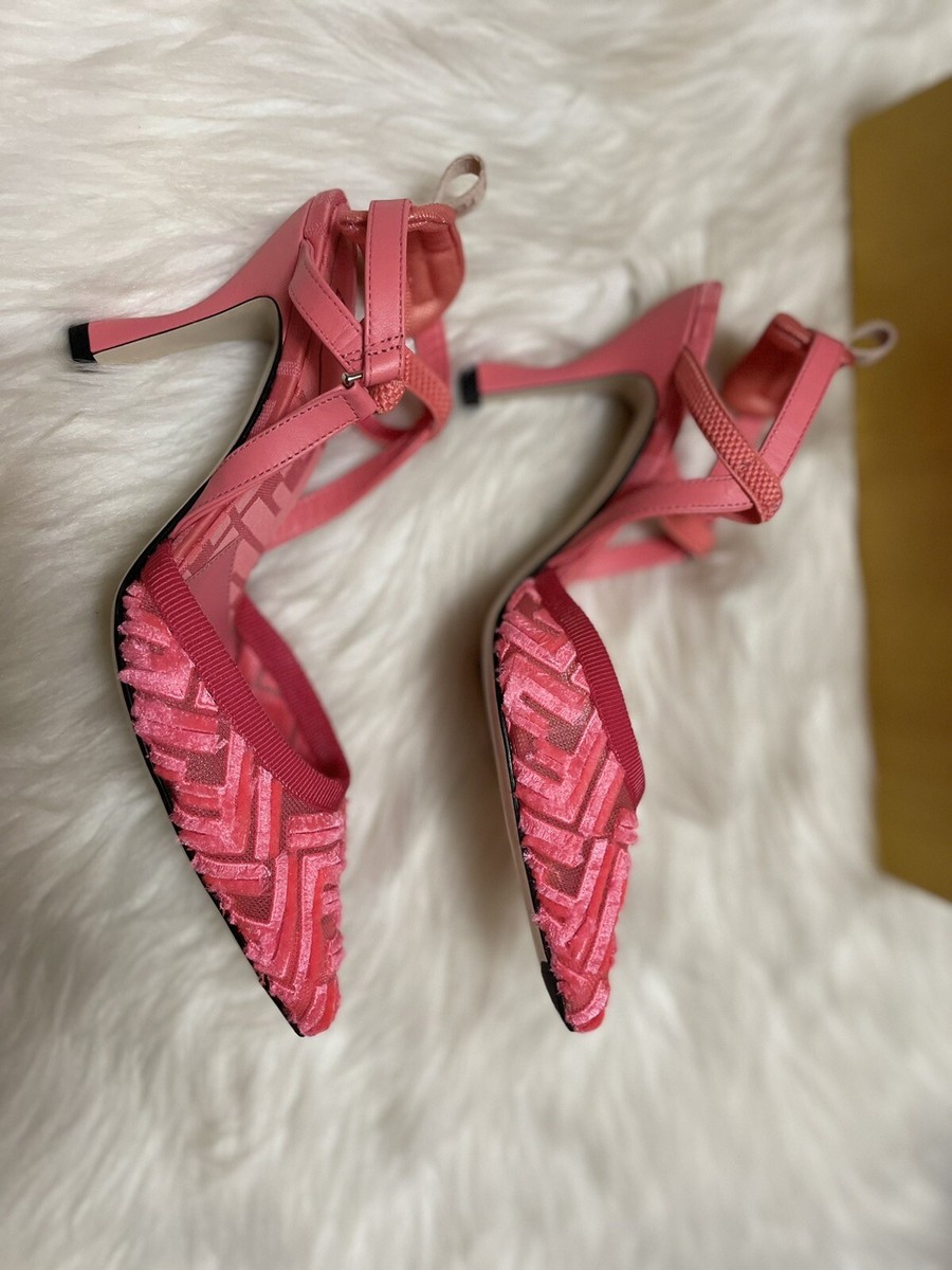NIB $995 Fendi Velvet Colibri Pumps size 36 | eBay