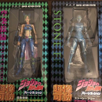 jolyne kujo statue