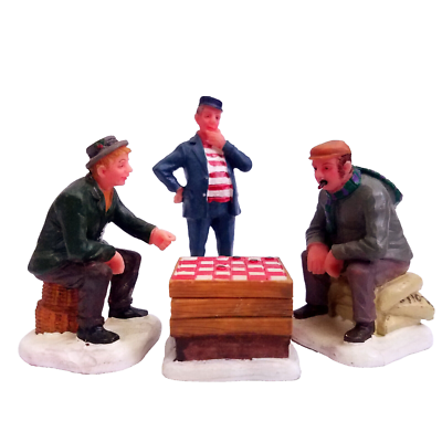 checkers tobacco Lemax 2001 Playing Checkers Holidays Seasons 12493 e Men Play Chess Tobacco  Pipe