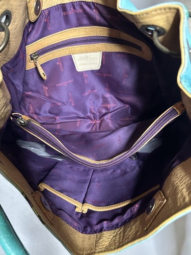 Borsa a mano Anuschka in pelle dipinta a mano - Nuova con etichette - Viola e fiori d'acqua - Foto 18 di 19