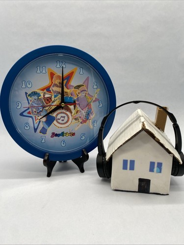 RARE Vintage DOODLEBOPS Wall Clock BLUE Kids Display only or FOR PARTS OR REPAIR - Picture 12 of 12