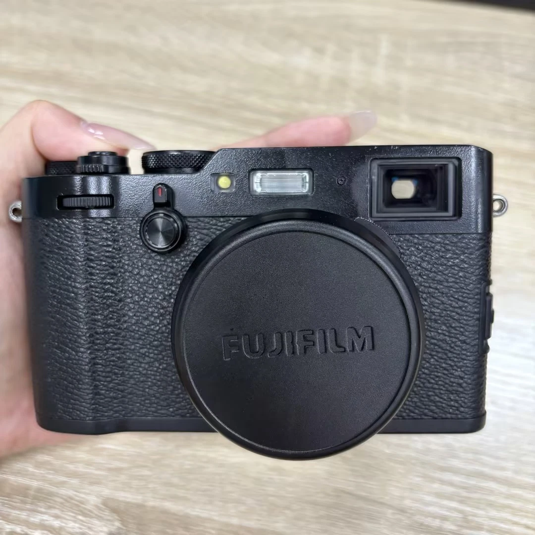 Fujifilm X100F Digital Cameras with AF Lock for Sale | Shop New