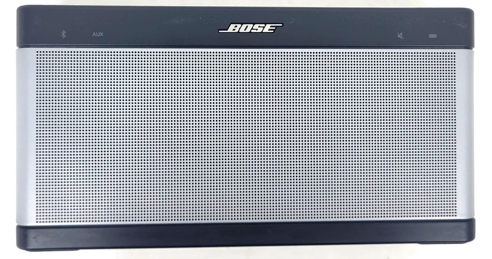 Bose SoundLink 3 Bluetooth 414255 Wireless Mobile Speaker Portable Series III - Image 3 of 4