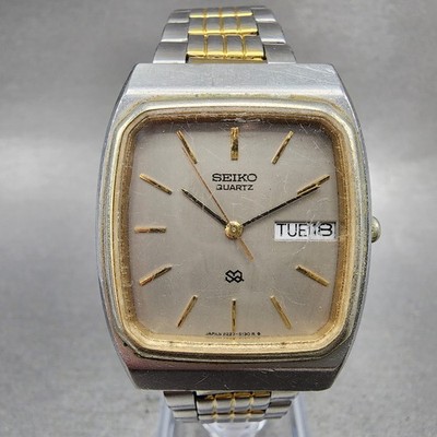 Seiko SQ Tank Watch Men 32mm Silver Dial Two Tone Daydate 8223