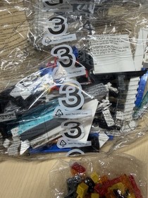 LEGO 7498 City Police Station sealed in bags (No Police Cars,bags 1-2)