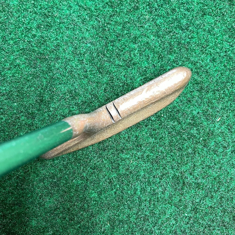 Titleist Acushnet Bulls Eye La Femme 34.5" putter Bulls Eye grip RH - Image 4 of 4