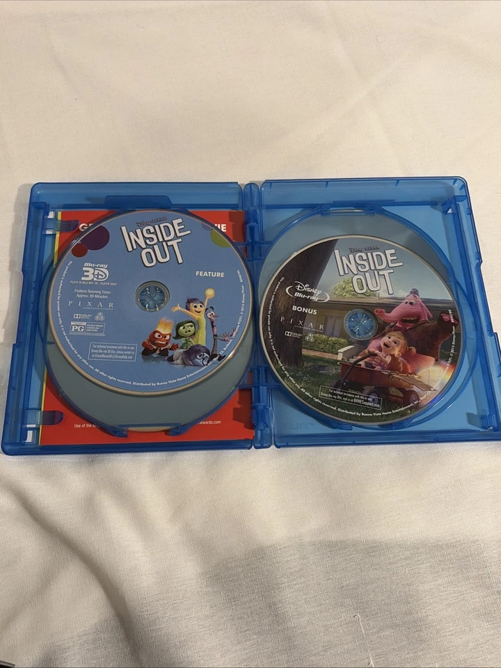 Inside Out 3D (3D/2D Blu-ray/DVD - 4 Disc Set - Lenticular Slip Cover) - Image 2 of 4