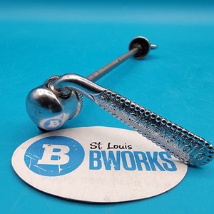 Campagnolo ビンテージラージハブ クイックリリース付き 24H