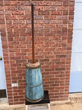 ANTIQUE  C. WILDER & SON SO. HINGHAM MASSACHUSETTS WOODEN BUTTER CHURN