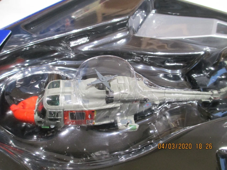 CORGI AVIATION 1:72 WESTLAND LYNX HAS-3(ICE) XZ238/434 HMS ENDURANCE 2002 - Image 3 of 4