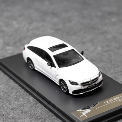 KM 1/64 Mercedes-Benz CLS 63 AMG Shooting Brake White Diecast Car