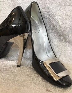 roger vivier silver heels