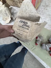 ZEROSTART HEATER  820-8786 ""READ THE LISTING   9W LIGHT OXIDATION ONE ONLY