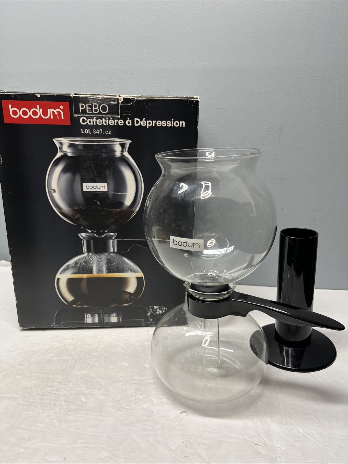 8 Cup 1 Liter 34 Ounces Complete W/stand - Vgc