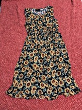 Connected Apparel Size 10 Floral Sleeveless Surplice Neck Tiered Midi Dress