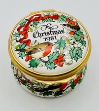 Vintage Halcyon Days Trinket Box Christmas Winter Bird Robin Berries 1981 B