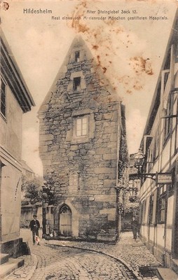 791363) Postcard Hildesheim-old stone gable bag 12 used around 1910