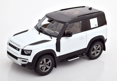 1:18 Almost Real Land Rover Defender 90 2020 white/black