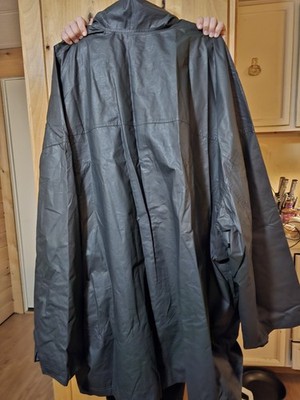 Yeezy Gap Engineered by Balenciaga Coated Cotton Light Parka in Black