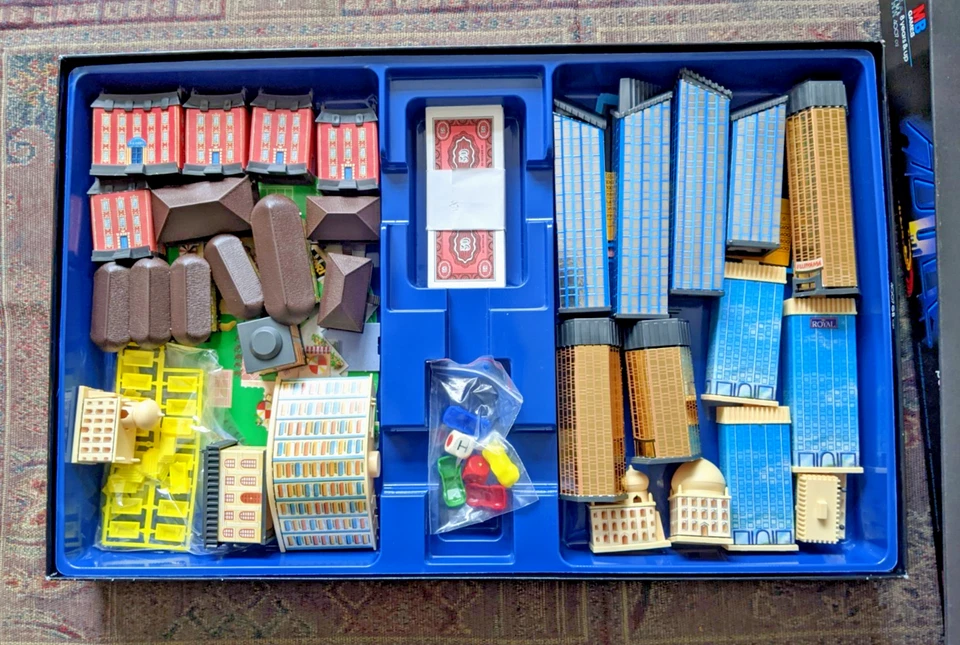 Vintage Hotel Board  Game MB Games  1986 100% Complete inc Lamp Posts Excellent - Image 4 of 4